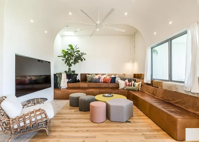 The Manor At Worth The Wait Ranch Holiday home Phoenix