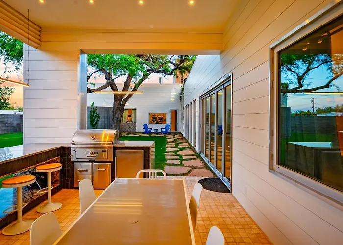 The Manor At Worth The Wait Ranch Holiday home
