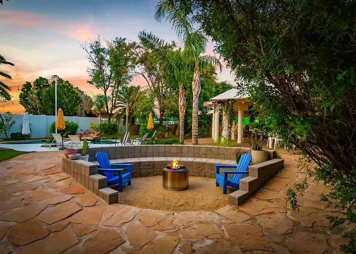 The Manor At Worth The Wait Ranch Holiday home Phoenix